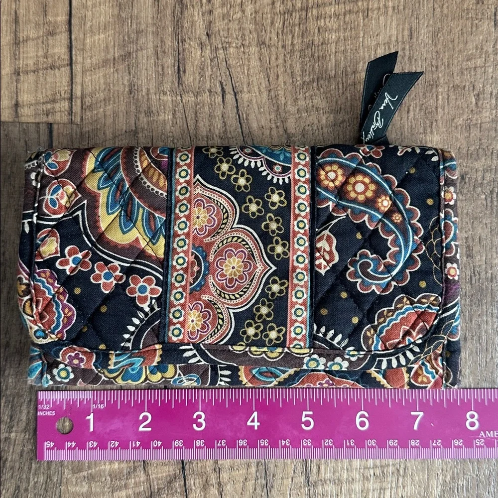Vera Bradley wallet Kensington pattern Paisley quilted print